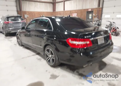 2012 Mercedes-Benz E 350 4Matic z USA, uszkodzony, nr VIN WDDHF8JB4CA609242